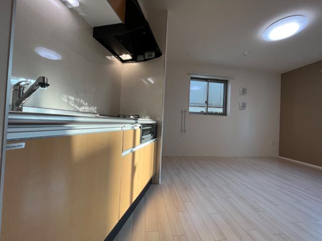 ＤＩＭＯＲＡ北千住　-ディモーラ北千住-201号室 リビング