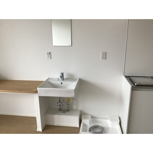 MQuarto鶴ヶ峰301号室 内観