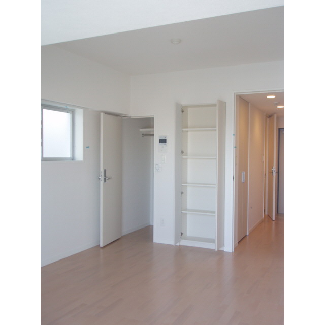 プレール・ドゥーク板橋本町 洋室