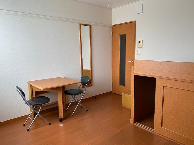 レオパレスリヴェールⅡ リビング