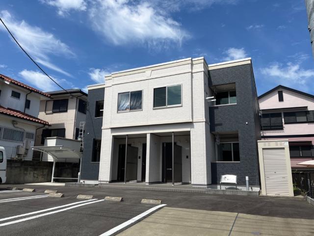 ＫＵＬＡ 外観写真（昼）