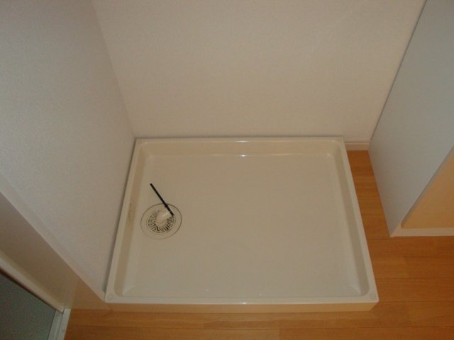 アムール101号室 洗濯機置場