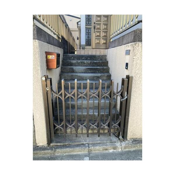 大田区南千束1丁目貸家 エントランス