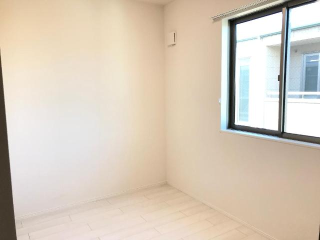 ドレッセ・Ｓ 洋室