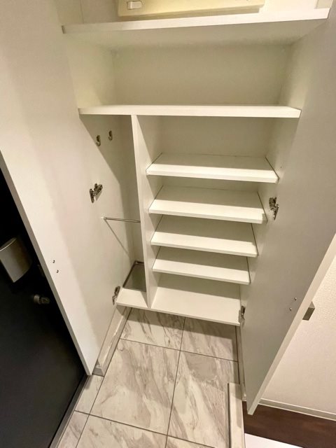 レジディア笹塚Ⅱ3階 収納