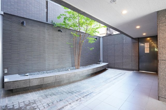 ルーブル練馬弐番館1階 エントランス