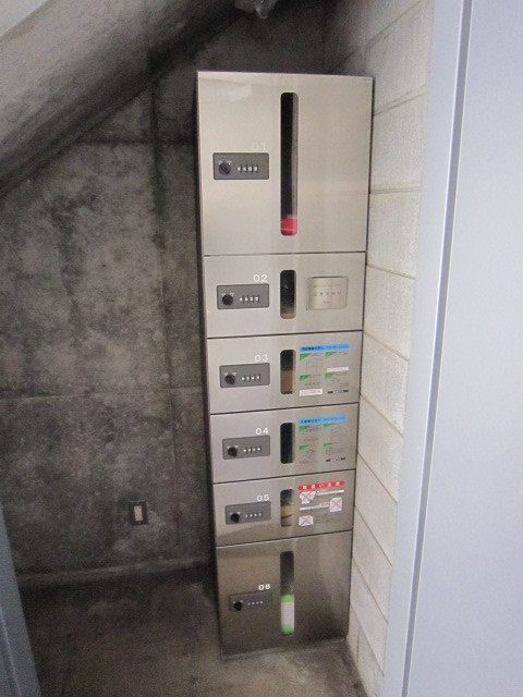 Ｗｉｓｔｅｒｉａ湘南0802号室 宅配BOX