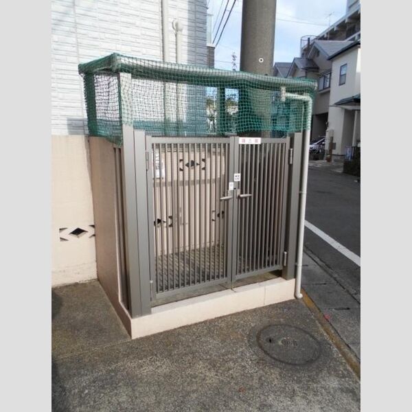 カーサ松が枝205号室 共用部