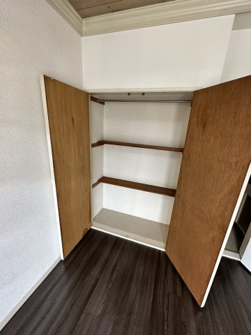 メゾンさくら 収納