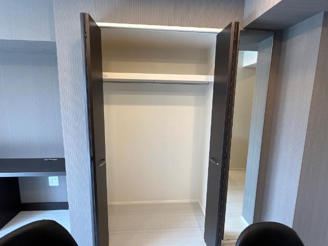 ラ・セルリアン（La Cerulean）302号室 クローゼット（イメージ）