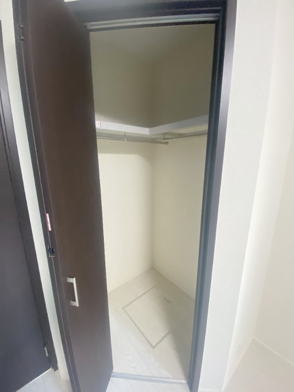 ブルージュ2階 収納