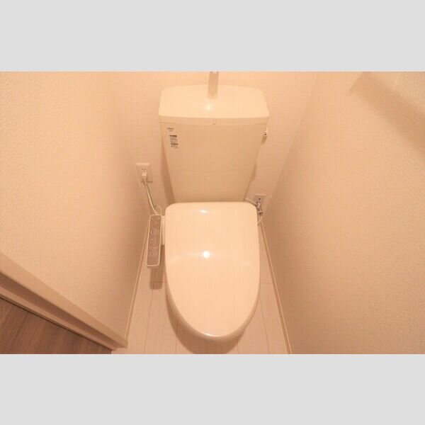 クスコ 温水洗浄暖房便座トイレ