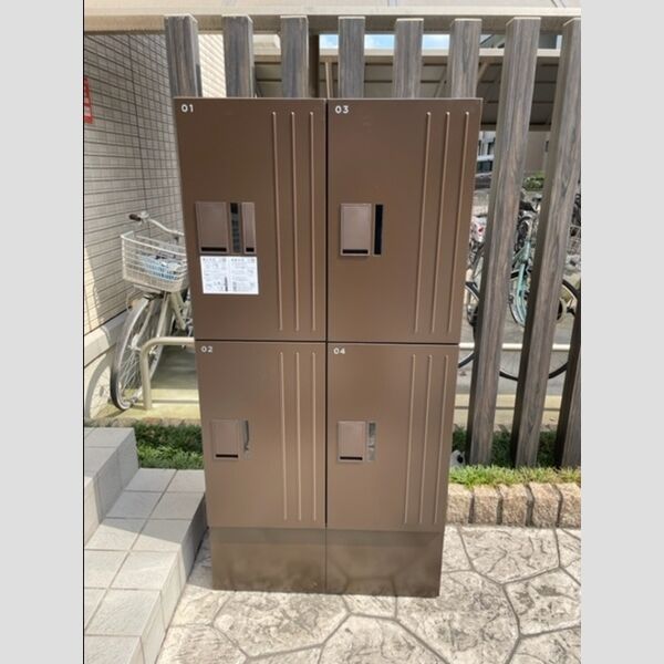 ピュアロータス　Ⅱ103号室 宅配ボックス