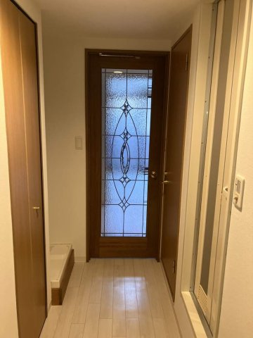 クレメント白金JP106号室 玄関