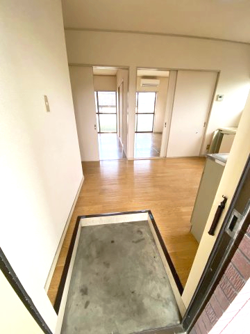 ライズホーム西武立川 玄関