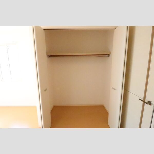 レセンテ南越谷 収納