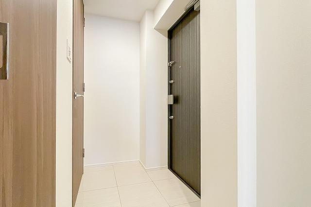 Weave Base Itabashi Honcho4階 玄関