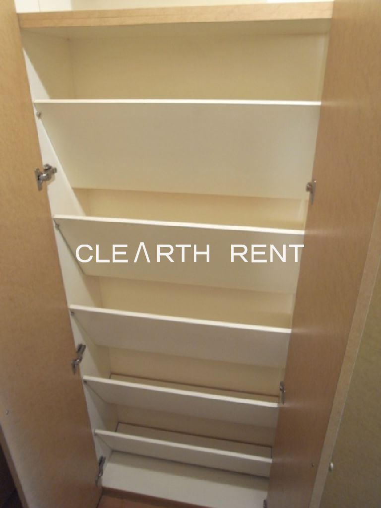 菱和パレス駒沢大学駅前1階 シューズボックス