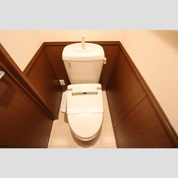 エスポワール八汐103号室 温水洗浄暖房便座