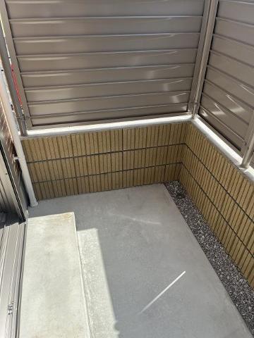 テンポ・フェリーチェ栄102号室 専用庭