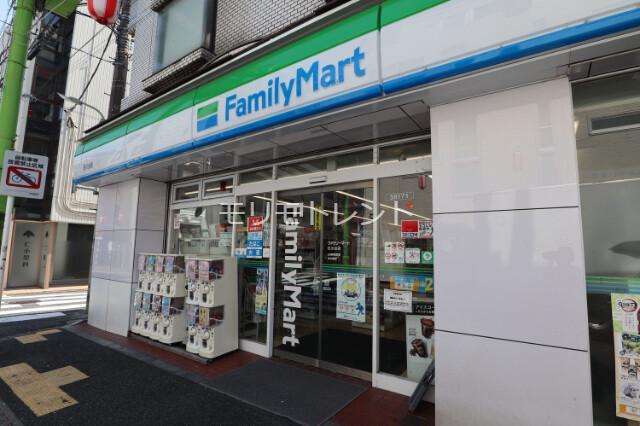 カスタリア雪谷2階 ファミリーマート石川台店