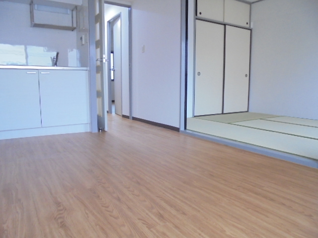 雪ヶ谷レジデンス リビング