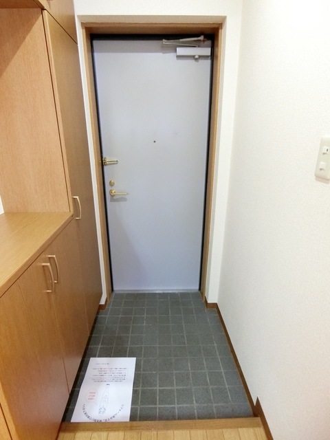 Ｓｅｎｔｉｒｅ0302号室 玄関