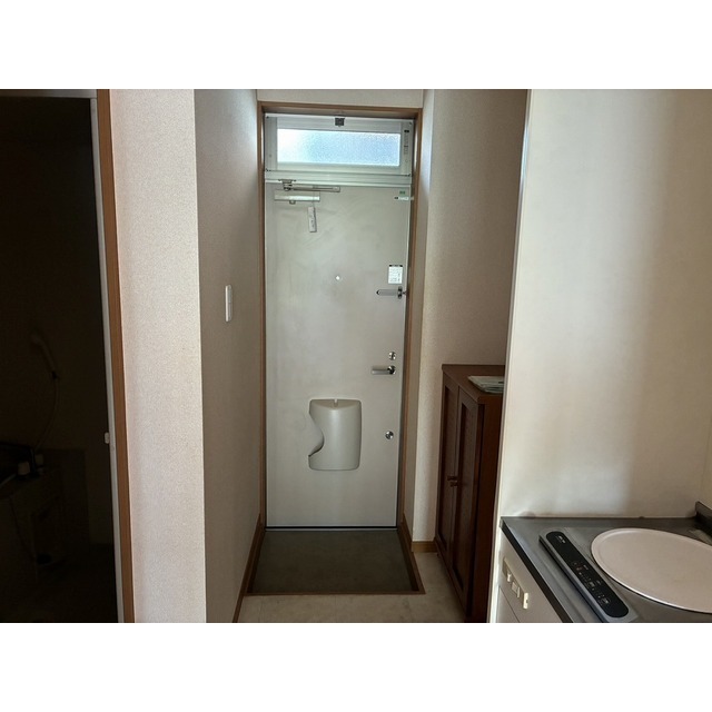 カシオペア102号室 玄関