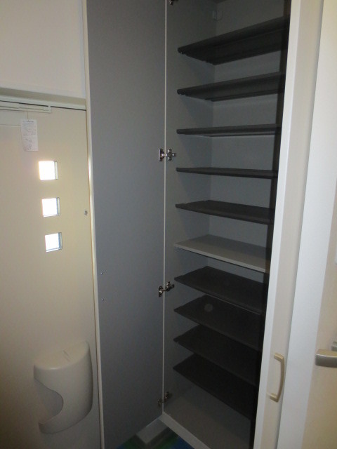 明楽庵0201号室 下駄箱