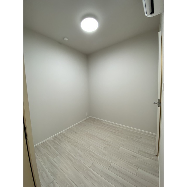 Ｌａ　Ｐｅｒｌａ　ＪｉｙｕｇａｏｋａⅡ003号室 サービスルーム3.5帖　2026年1月撮影