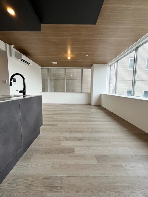 レジディアタワー上池袋（タワー棟）6階 リビング