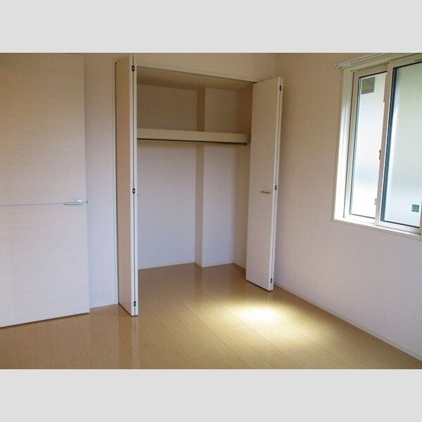 メゾンクオーレ 収納