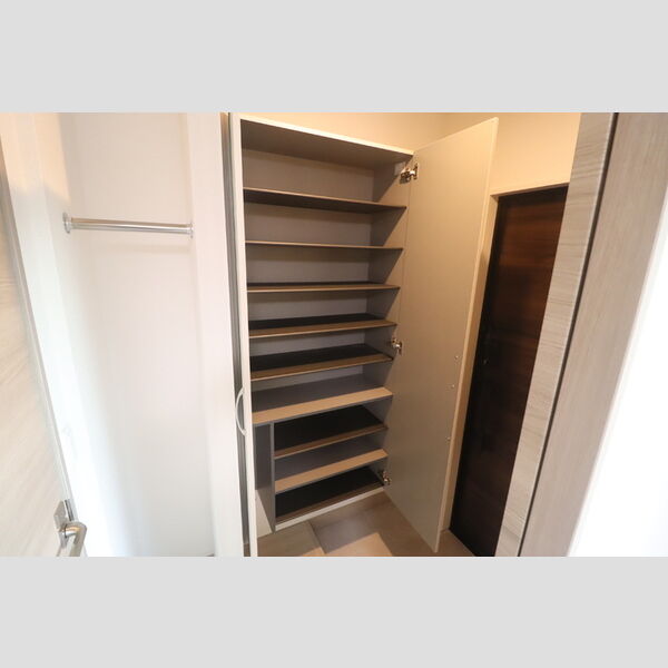 シーダールシア101号室 シューズボックス