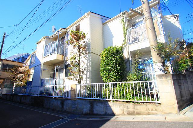 カナディアンビレッジ 外観