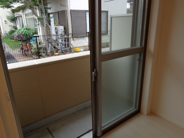 Ｅ・Ｊハウス101号室 ベランダ
