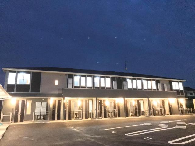 シェリー（sherry）湘南 外観写真（夜）