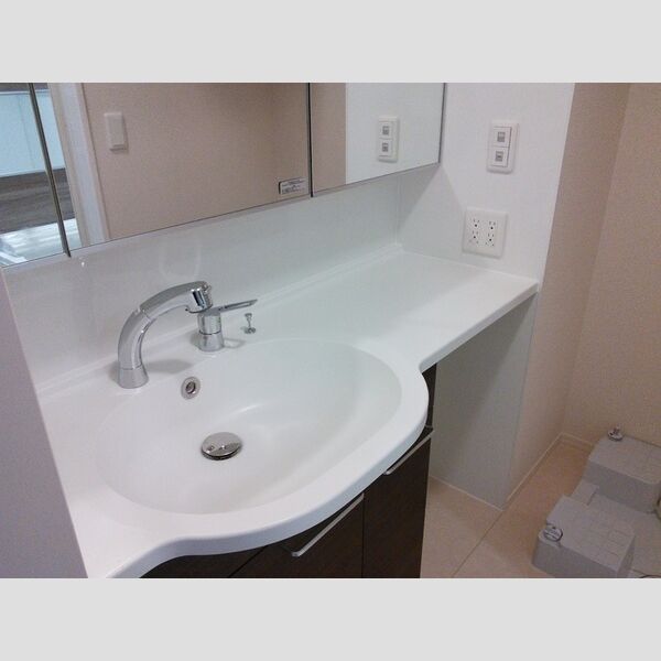 メゾン・アサヒ203号室 洗髪洗面化粧台