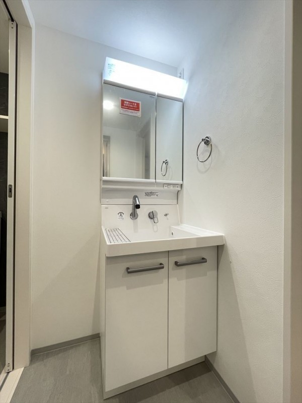 ｒｏｂｏｔ　ｈｏｍｅ　大和市中央3階 洗面