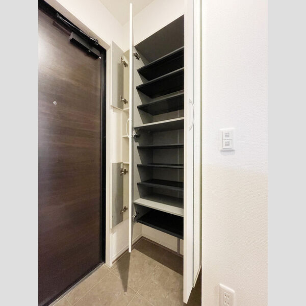 セジュール西台2  シューズボックス