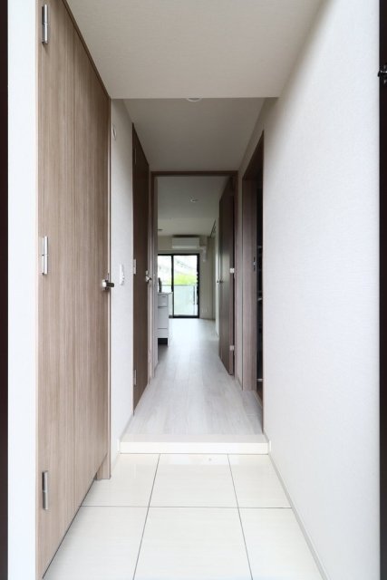 デュオヴェール赤羽ＦｏｒｅｓｔＣｏｕｒｔ5階 玄関