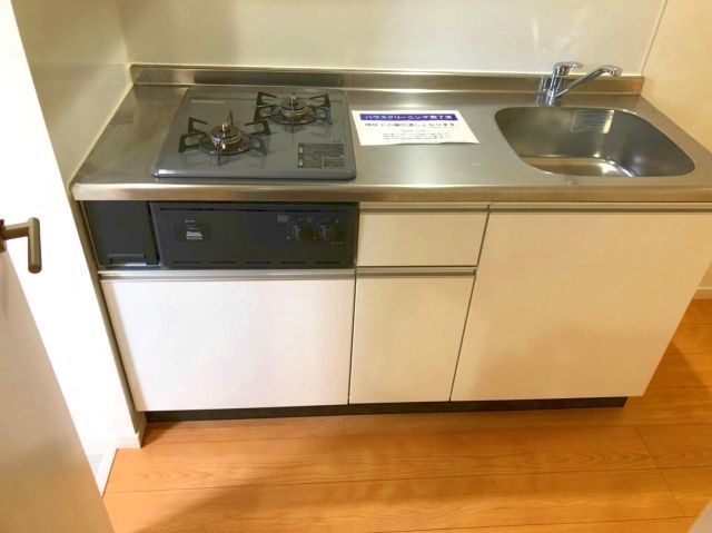 アレーゼ松戸 キッチン