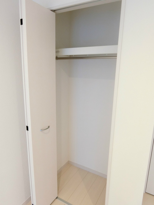 リブリ・ソレアード1階 収納