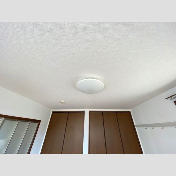 ハイネス馬場　101・102・201・202号室101号室 居室照明付き