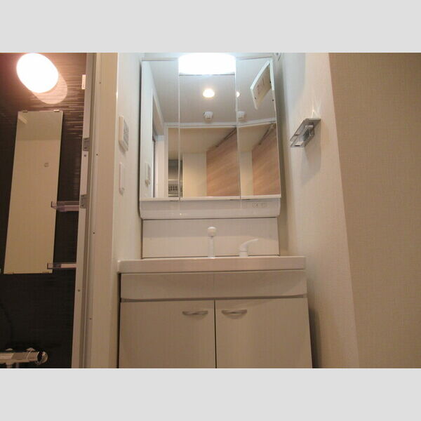 アーバンシャトー千葉中央 洗髪洗面化粧台