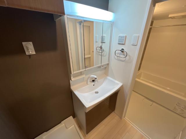 ＧＲＡＣＥ浦和 洗髪洗面化粧台