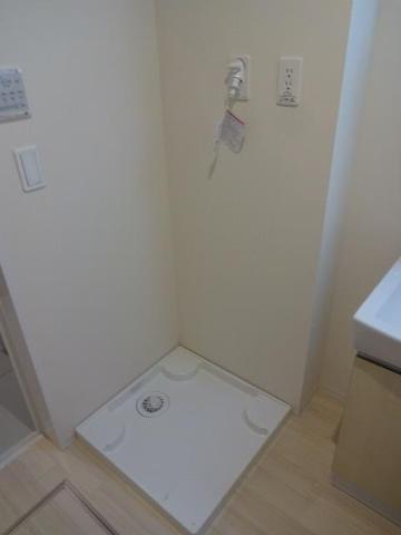 Ｏｒｉｏｎ　Ｇａｒｄｅｎ　-オリオンガーデン-201号室 洗濯機置場