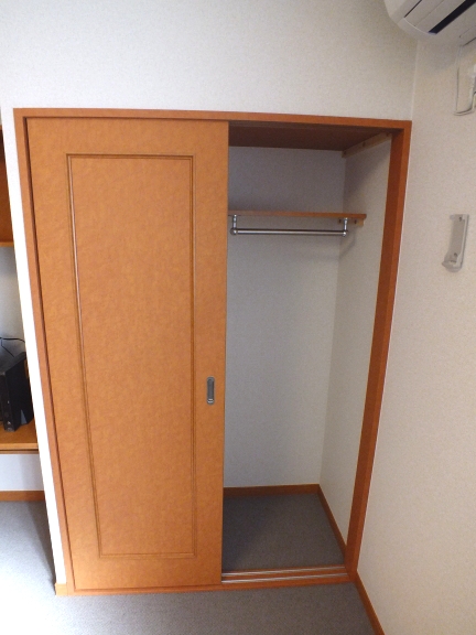 レオパレススペシャルステージＢ201号室 内観