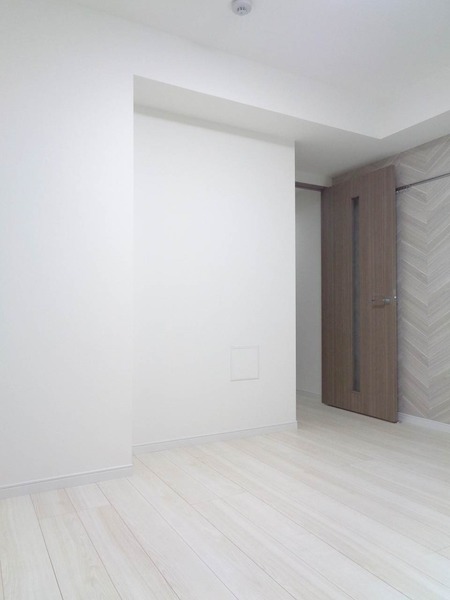 ラフィスタ横浜黄金町103号室 リビング