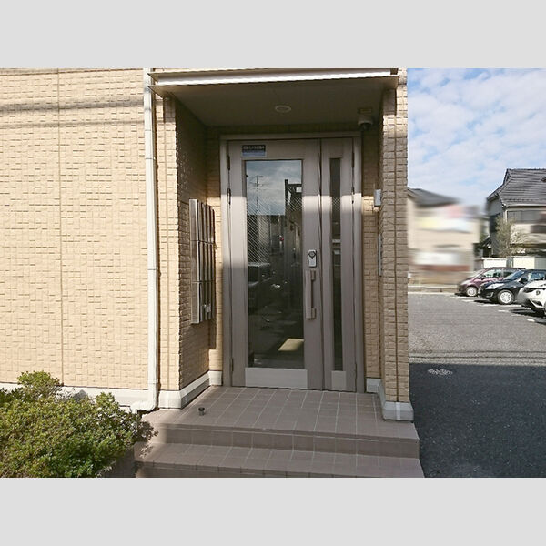 ヴィルヌーブ　Ⅲ エントランス