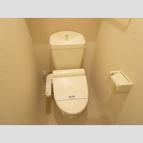 ステラ ルーチェ103号室 温水洗浄暖房便座